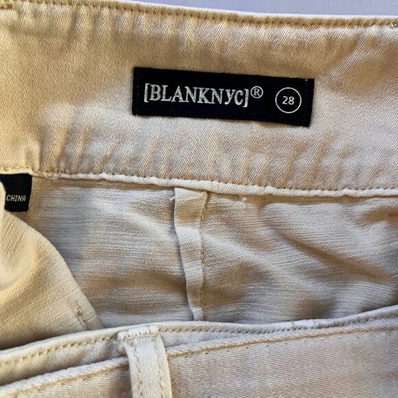 BLANKNYC Exposed Button Twill Self Belted Cuffed Cargo Shorts Camel Size 28 NWT - Picture 12 of 13